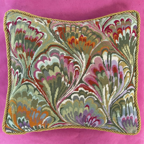 Marbled Cushion Green/Gold